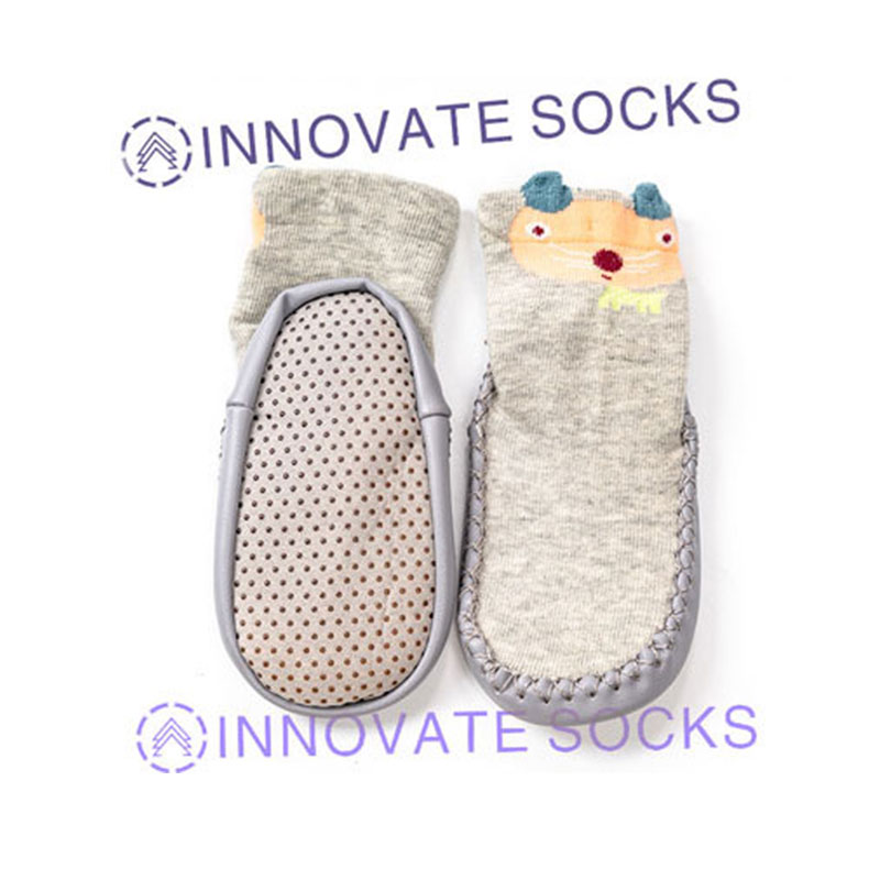 Custom Anti Slip Floor Baby Gule Toddler Socken